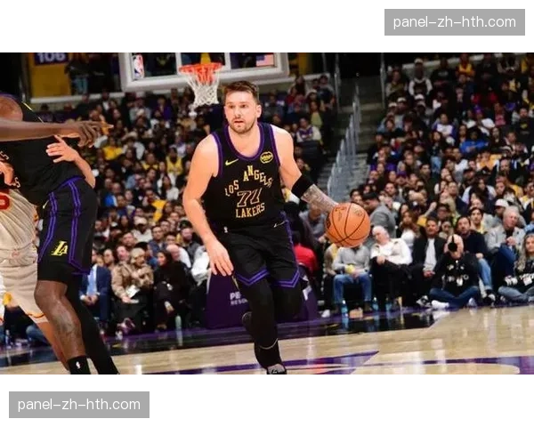 独行侠138-129击败老鹰,东契奇欧文合取78分28助攻 独行侠138-129击败老鹰,东契奇欧文合取78分28助攻